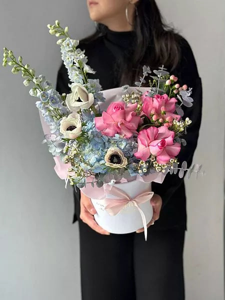 Flower bouquet "Choi" with hydrangea, rose, delphinium and anemone