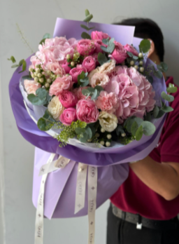 Flower bouquet "HALA" with peony rose, lisianthus and carnation