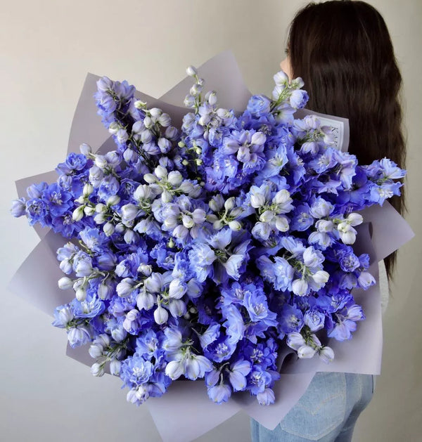 Flower bouquet with 35 Delphinium