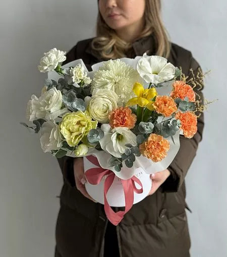 Flower bouquet "Bright beauty" with carnation, chrysanthemum, tulip and ranunculus