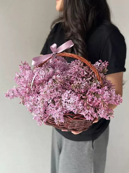 Flower basket "Purple Joy" with lilac