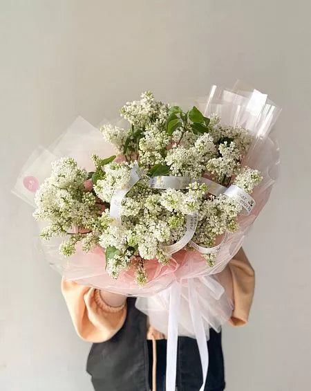 Flower bouquet "White Waltz" with lilac