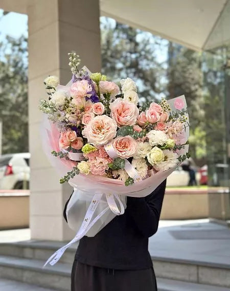 Flower bouquet "Parisian Spring" with rose, lisianthus and delphinium