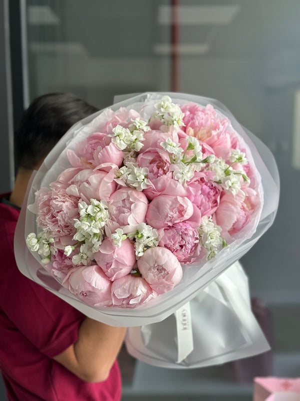 Flower VIP bouquet "IRIS" with peony and matthiola