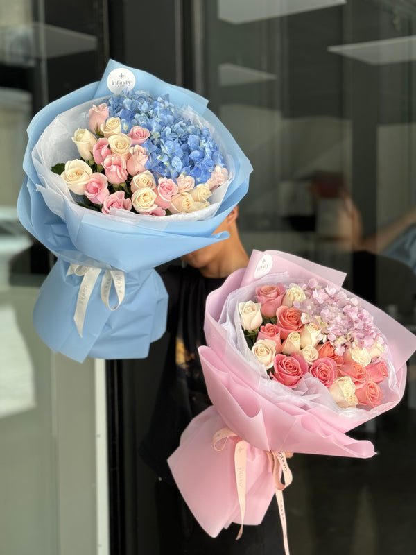 Flower bouquet "Minaret Melody" with rose and hydrangea