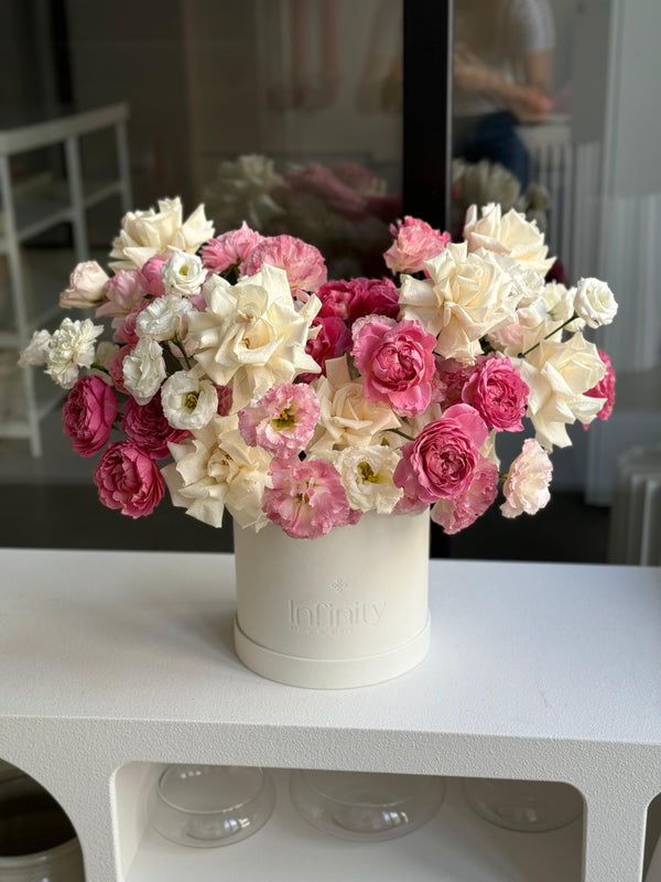 Flower box "Mirage - 1" with peony rose, lisianthus and carnation