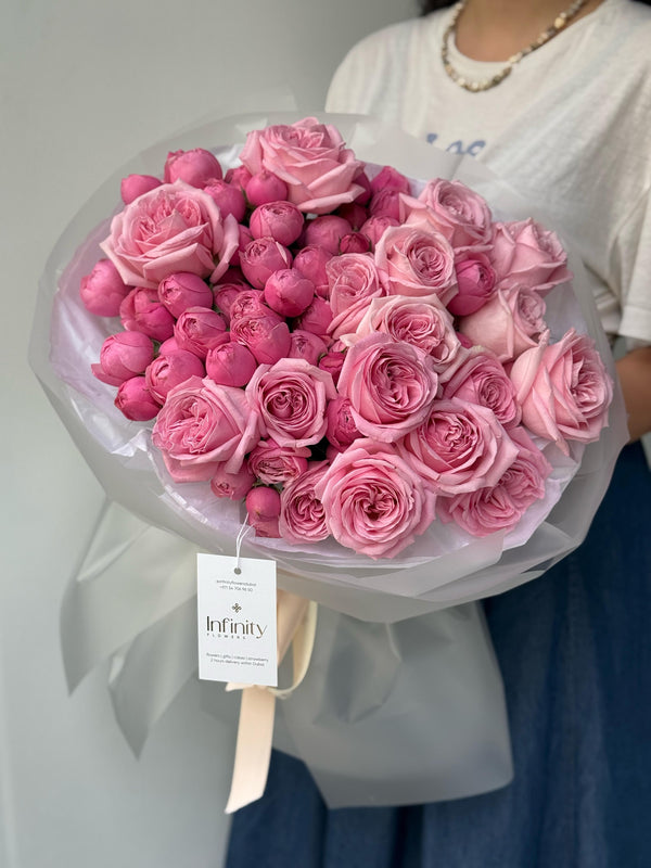 Flower bouquet "Rosy Glow" with rose and peony rose