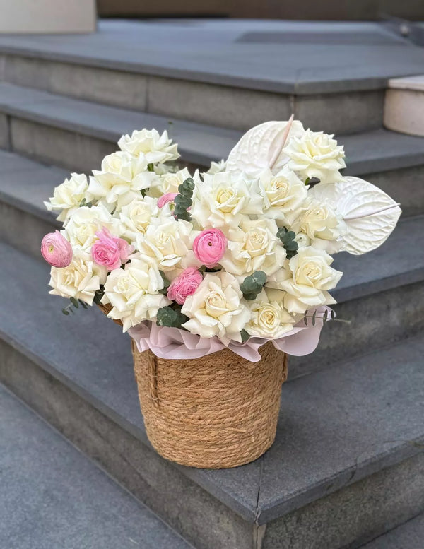 Flower basket "Scarlett" with anthurium, rose and ranunculus