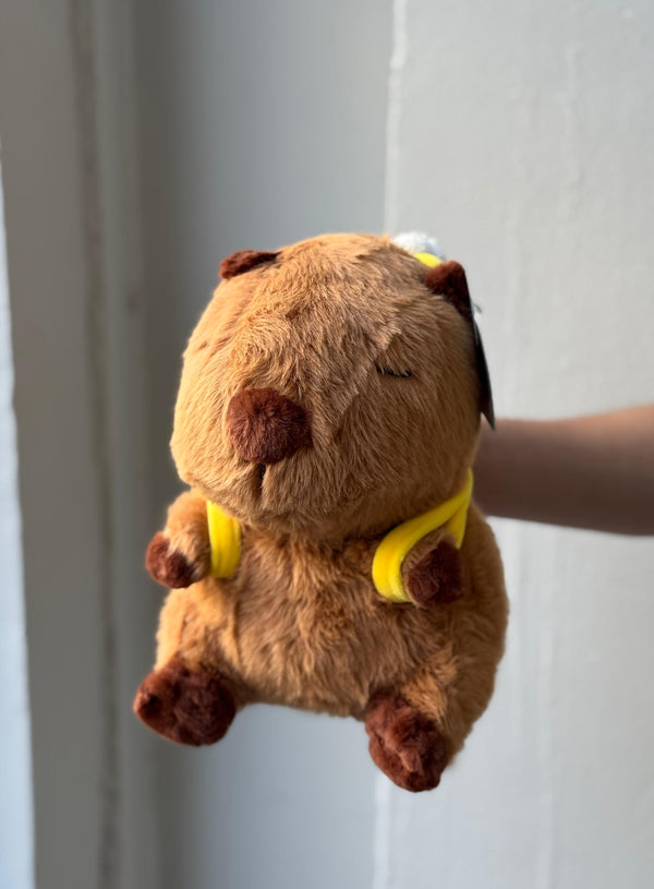 Capybara toy(With little duck on back)