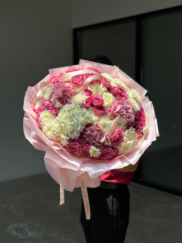 Flower bouquet "JANA" with hydrangea, chrysanthemum and peony rose