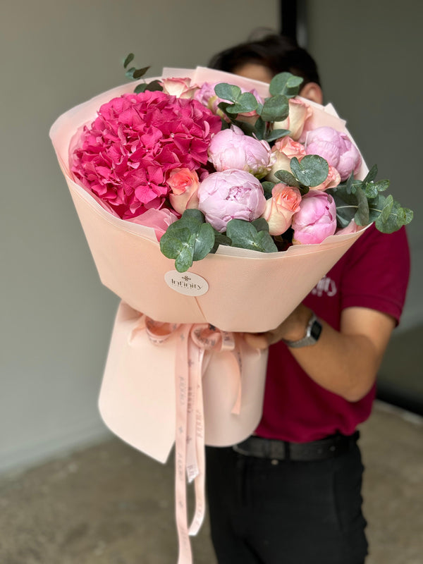 Flower bouquet "MONA" with peony, rose, hydrangea and eucalyptus