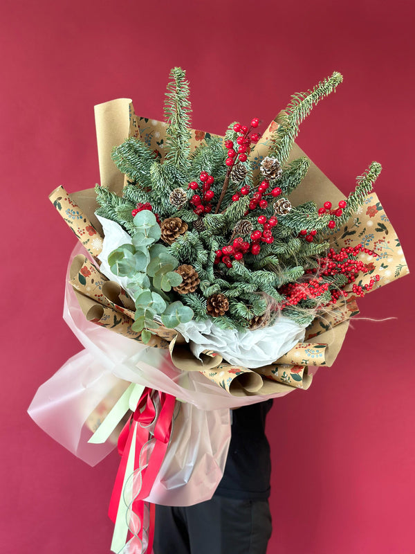 Flower bouquet "Wintergreen" with nobilis, Christmas toys and eucalyptus