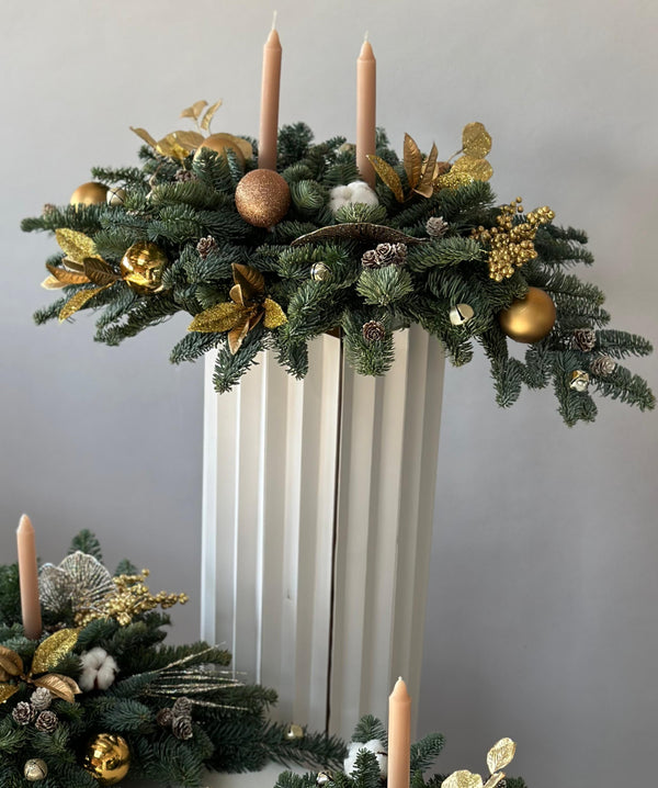 Christmas table arrangement "Gold M" 70 cm