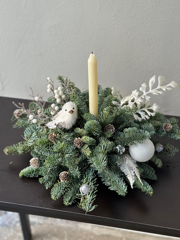 Christmas table arrangement "Silver S" 35 cm