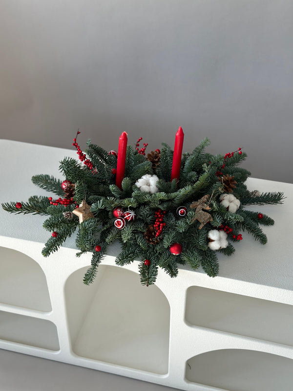 Christmas table arrangement "Red M" 70 cm