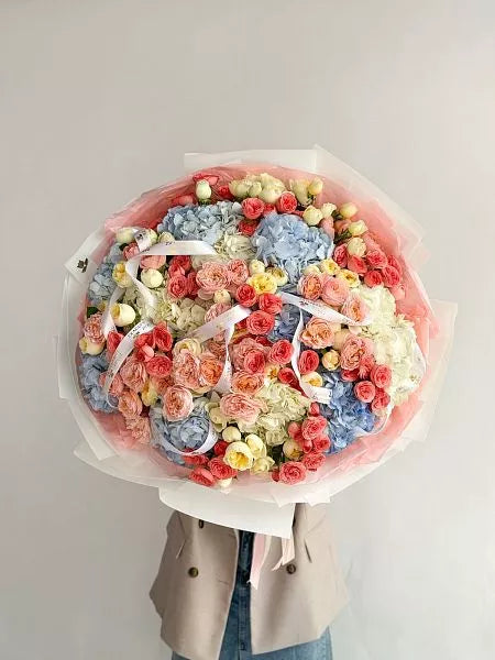 Flower bouquet "Excitement of Love" with hydrangea and peony rose