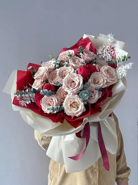 Flower bouquet "Marcella" with rose and eucalyptus