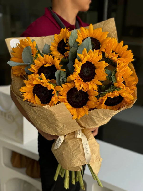 Flower bouquet "GOLDEN BLOOM" with helianthus and eucalyptus