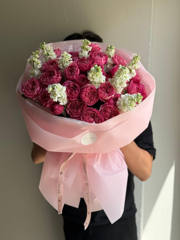 Flower bouquet ''NOOR'' with matthiola and peony rose